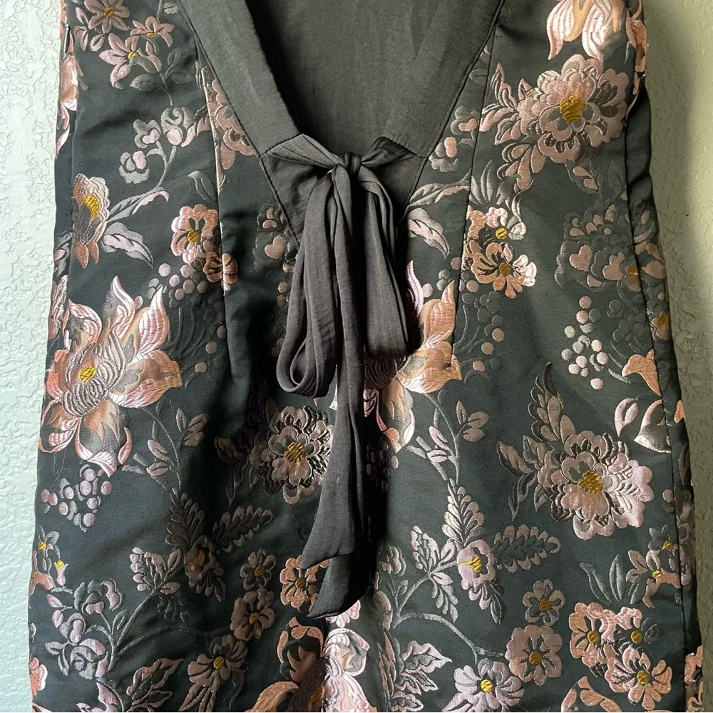 Urban Outfitters Womens Jacquard Metallic Shift Dress XS party holiday formal